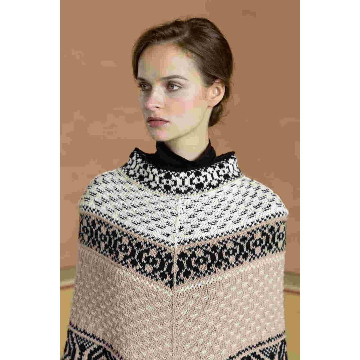 LANG YARNS Cape - MERINO 120 / Modell-05 LY.2480001.05